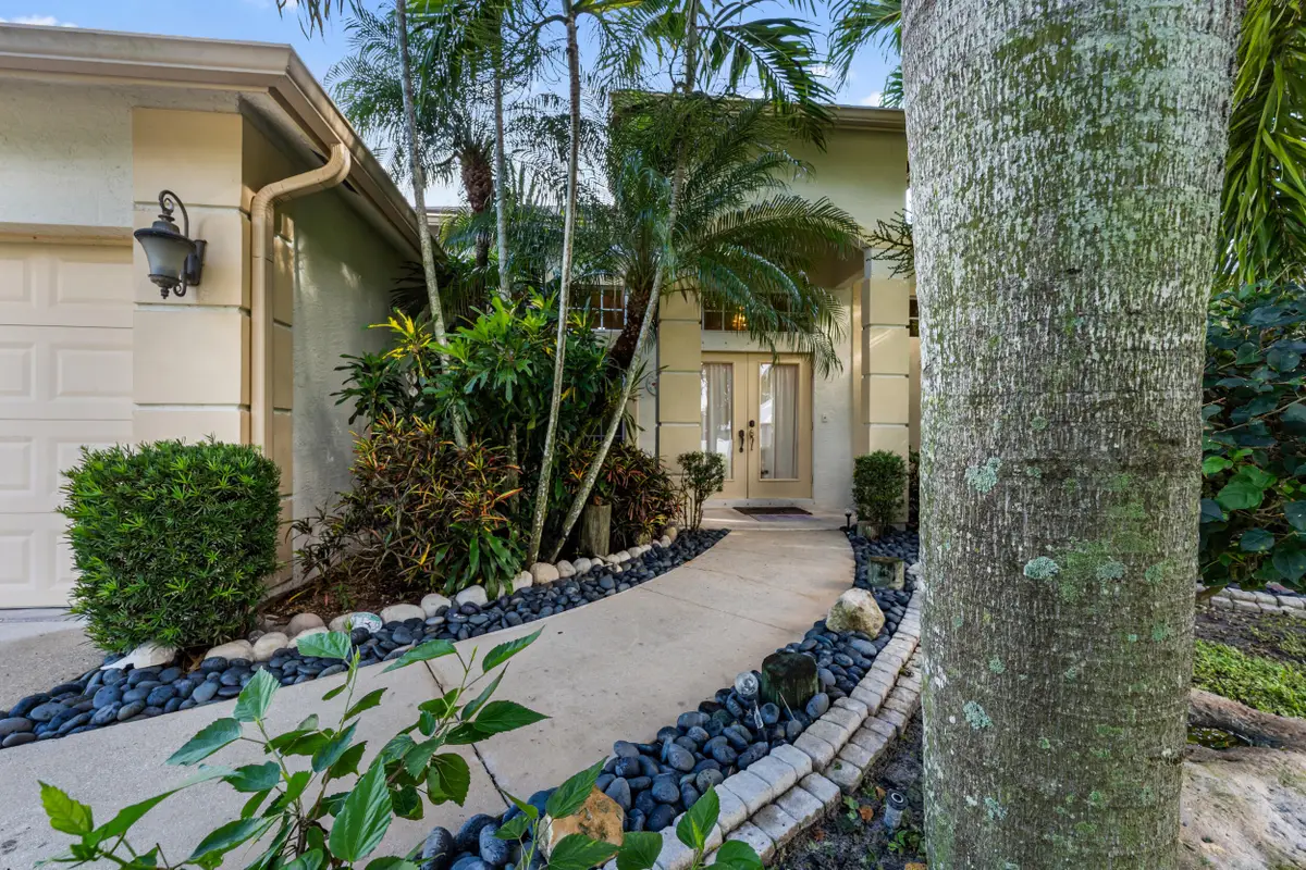 1357 SW Idol Avenue, Port Saint Lucie, FL 34953 - #1