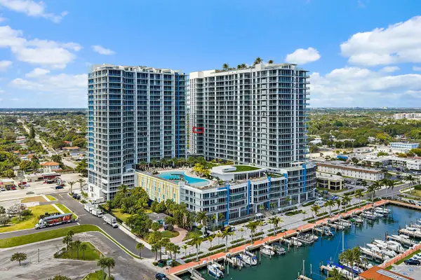 220 Lake Shore Drive #1219, Lake Park, FL 33403
