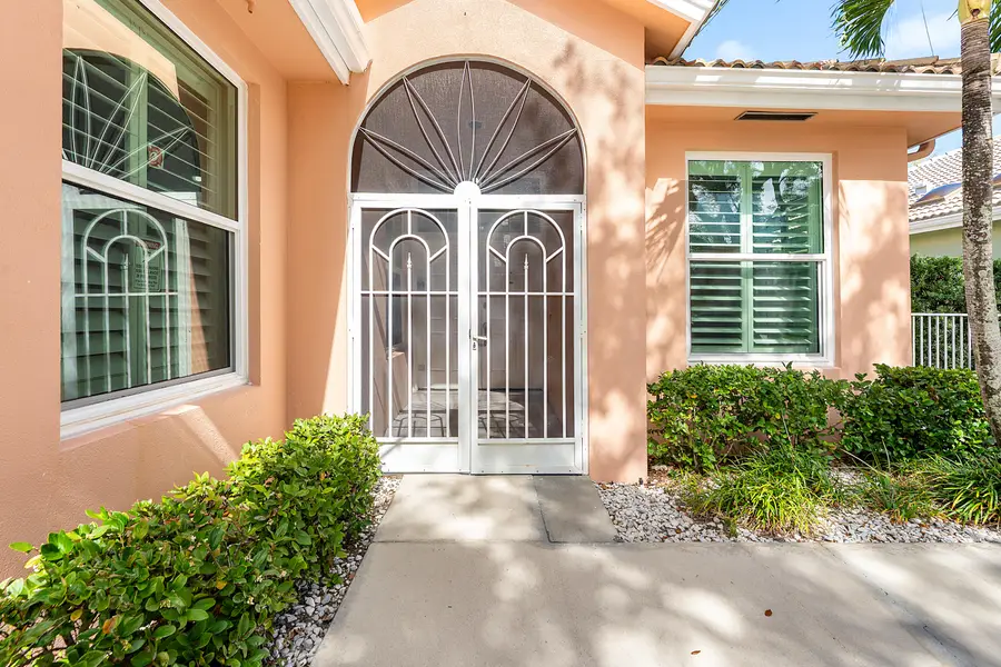 132 E Hampton Way, Jupiter, FL 33458 - #2