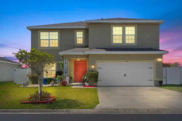 5255 Oakland Lake Circle, Fort Pierce, FL 34951