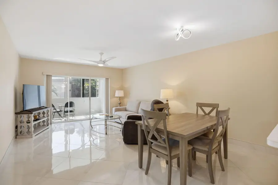 721 Lori Drive #210, Palm Springs, FL 33461 - #3