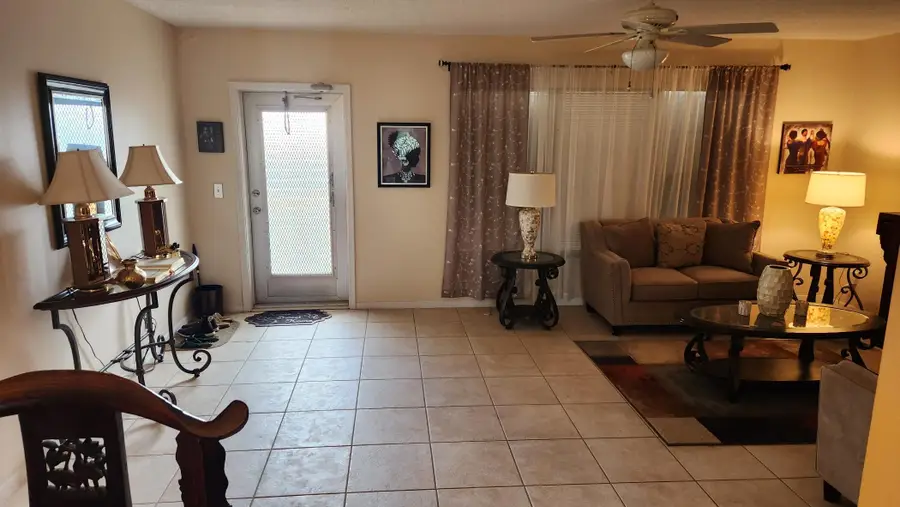 304 Wellington E #304, West Palm Beach, FL 33417 - #3
