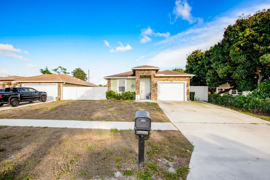 128 Broward Avenue, Greenacres, FL 33463 - #2