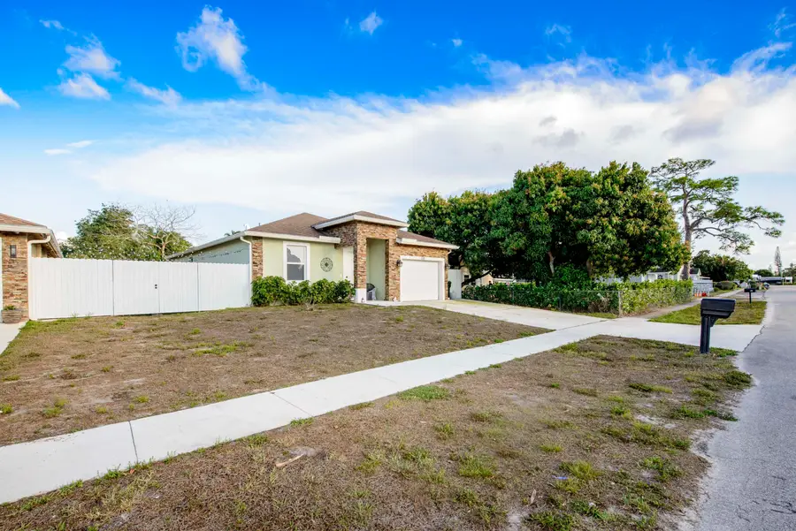 128 Broward Avenue, Greenacres, FL 33463 - #3