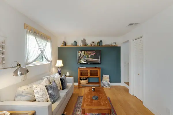 943 York Street, West Palm Beach, FL 33401