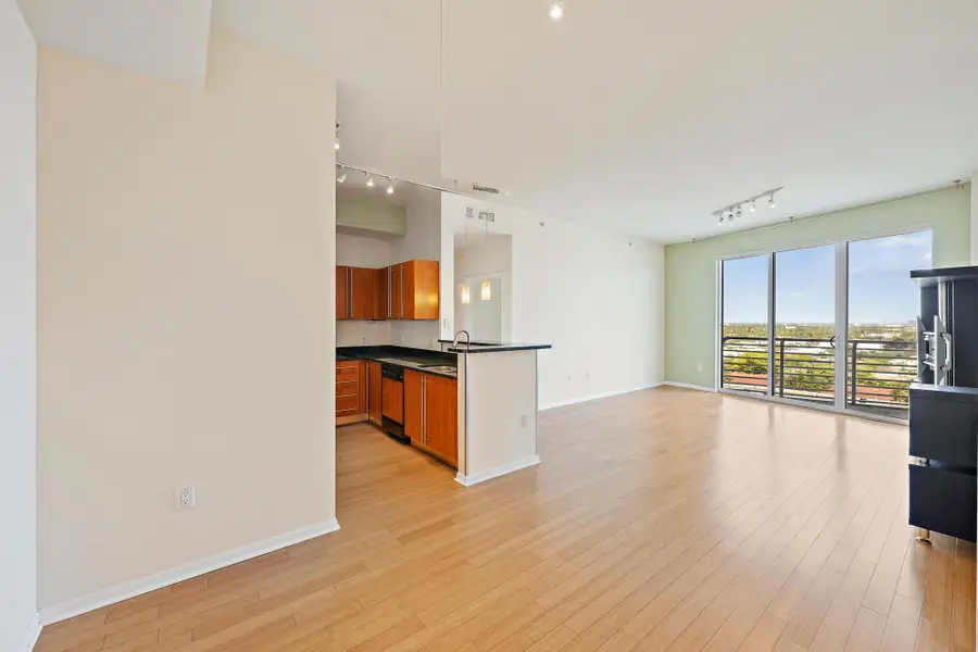 1551 N Flagler Drive #Ph L7, West Palm Beach, FL 33401 - #3