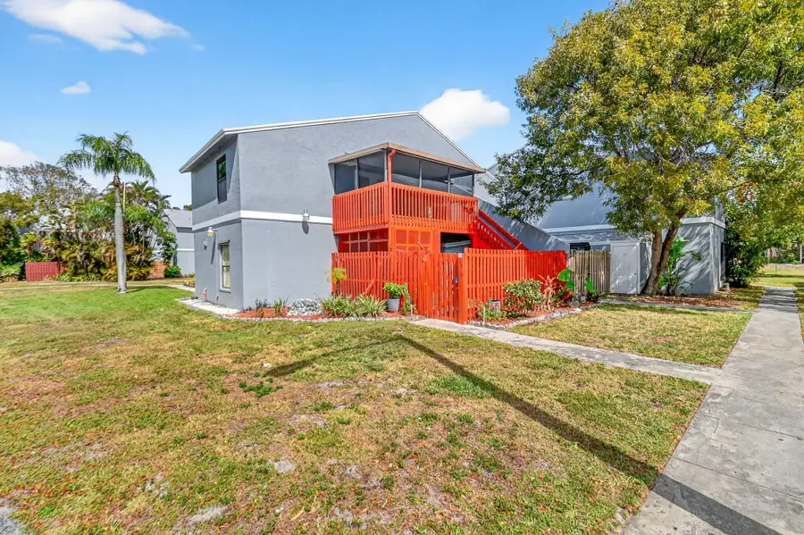 18 Crossings Circle #F, Boynton Beach, FL 33435 - #3