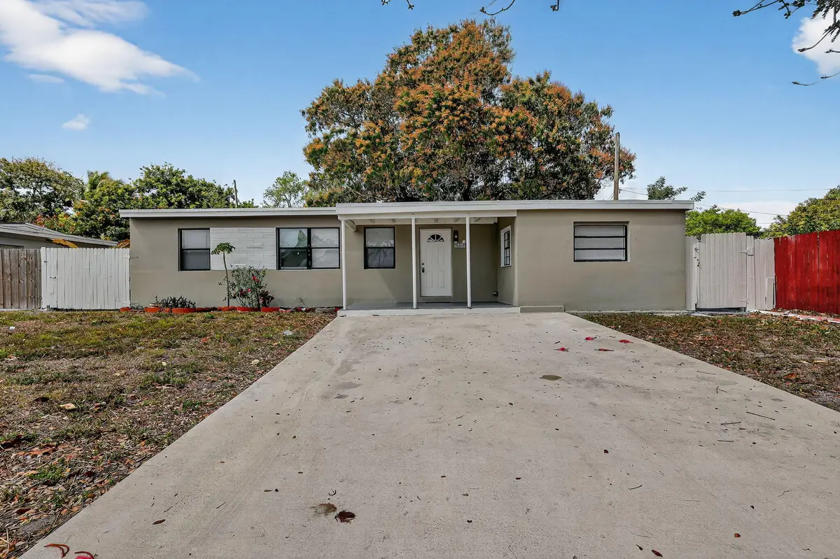 3600 SW 46th Avenue, West Park, FL 33023 - #1