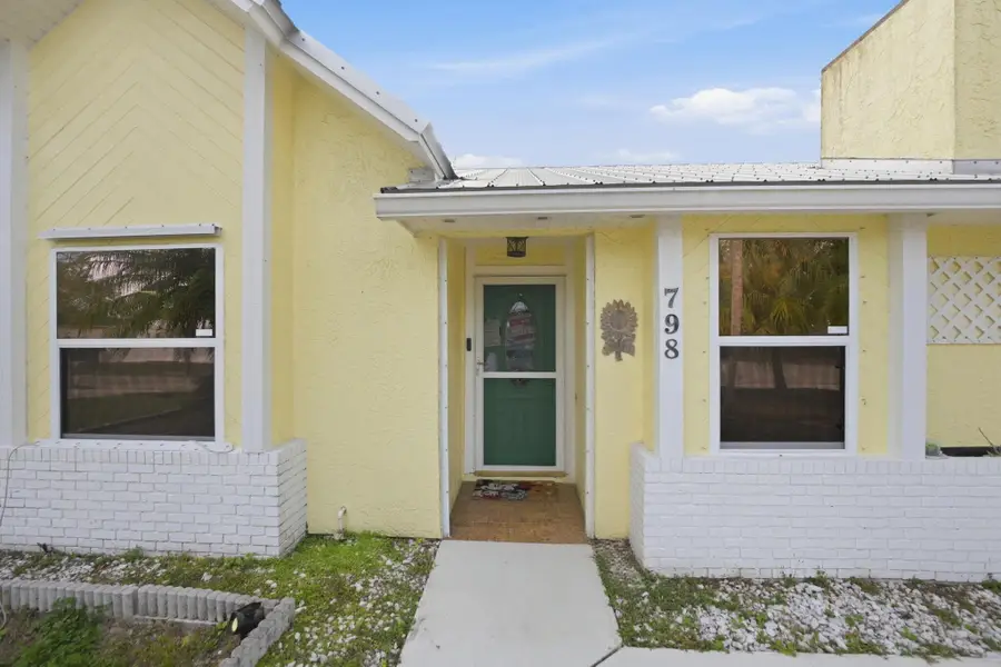 798 SW Carmelite Street, Port Saint Lucie, FL 34983 - #3