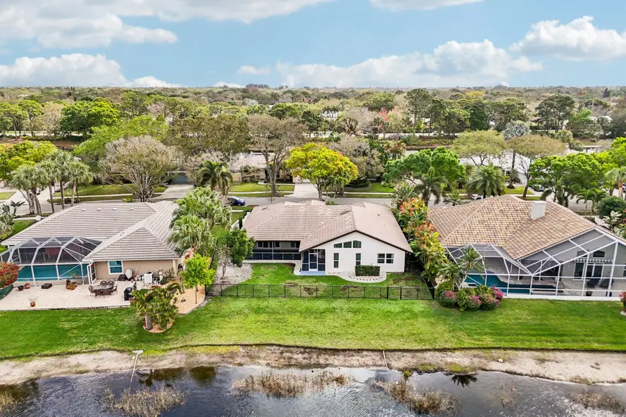 18295 Lake Bend Drive, Jupiter, FL 33458 - #2