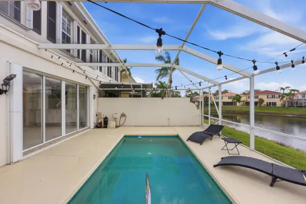 2122 Tigris Drive, West Palm Beach, FL 33411