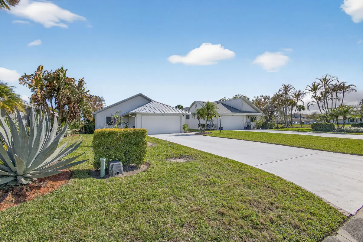 7198 SE Quincy Terrace, Hobe Sound, FL 33455 - #1