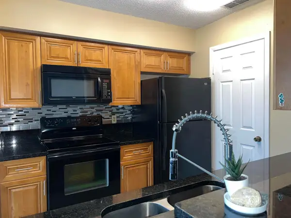 815 W Boynton Beach Boulevard #7-205, Boynton Beach, FL 33426