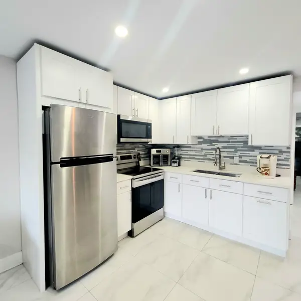 167 Sussex I, West Palm Beach, FL 33417