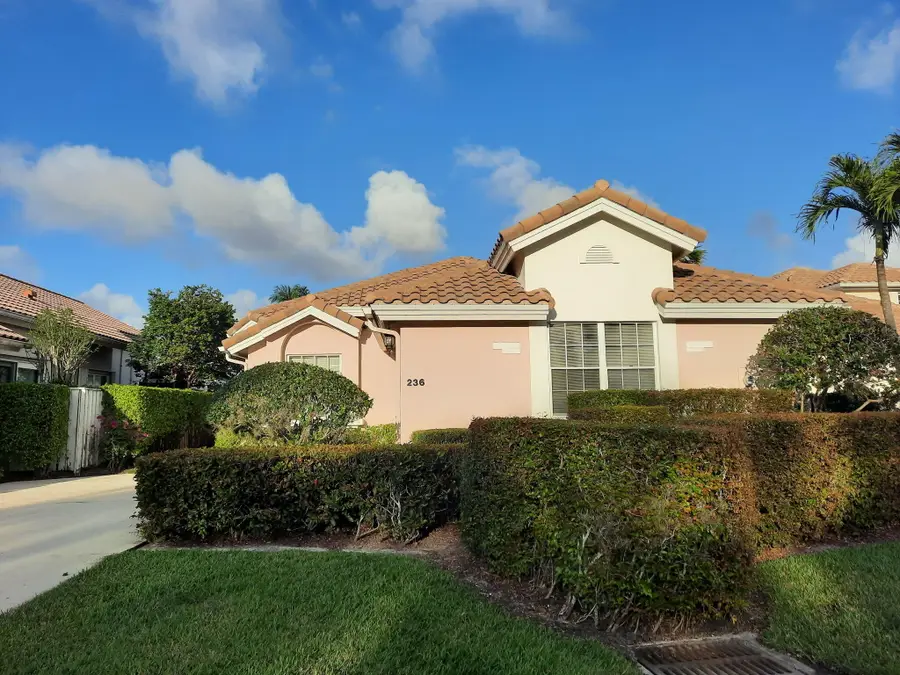 236 Eagleton Lake Boulevard, Palm Beach Gardens, FL 33418 - #3
