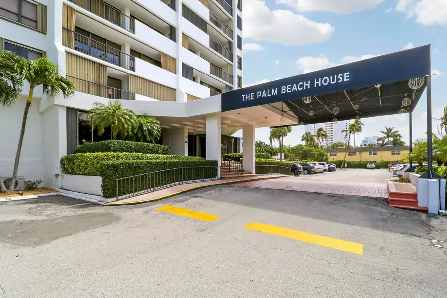 5600 N Flagler Drive #Ph103, West Palm Beach, FL 33407 - #2