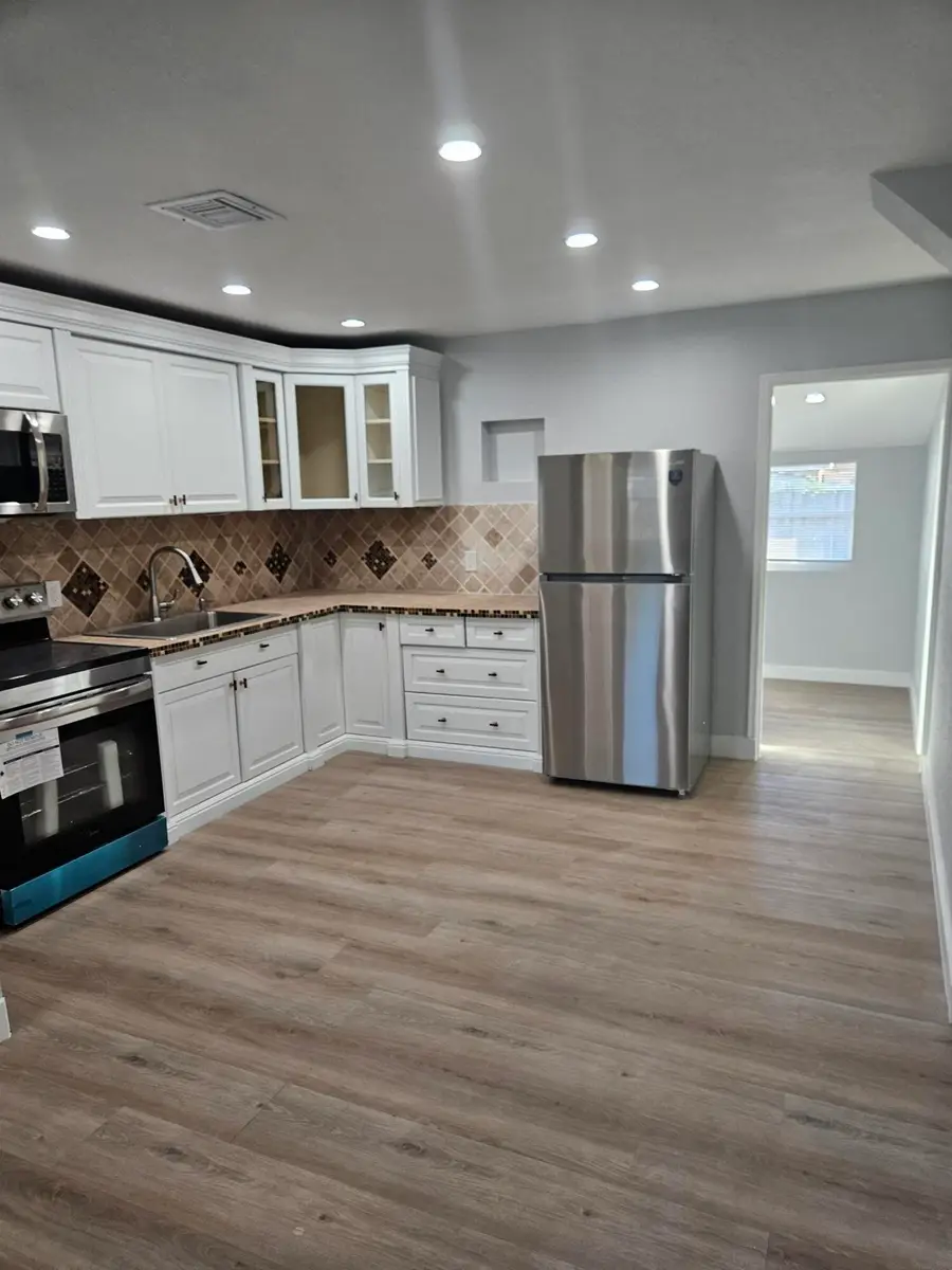 720 Locust Street, West Palm Beach, FL 33405 - #3