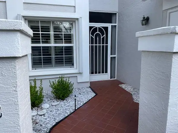 7669 Springwater Place #102, Boynton Beach, FL 33437