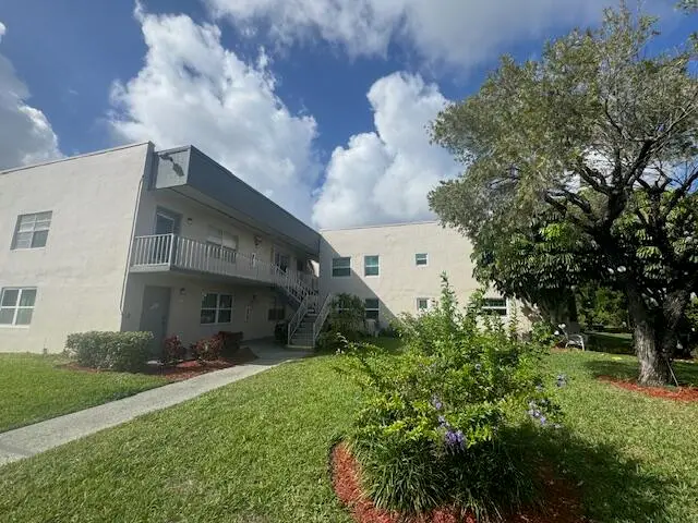 749 Burgundy P, Delray Beach, FL 33484 - #2