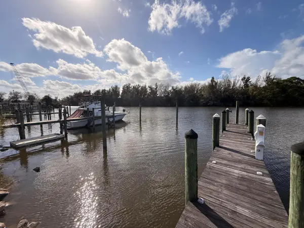 3345 SW Porpoise Circle Sw, Stuart, FL 34997