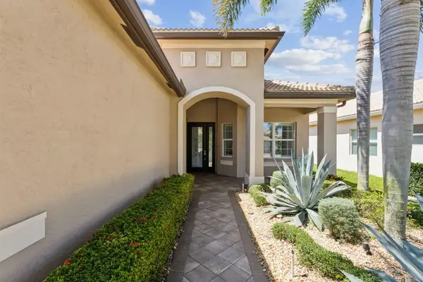 8687 Cathedral Peak Court, Boynton Beach, FL 33473