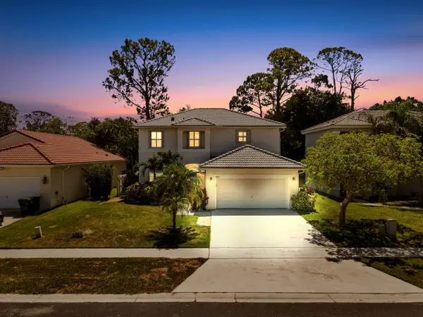 6721 Stonecreek Street, Greenacres, FL 33413