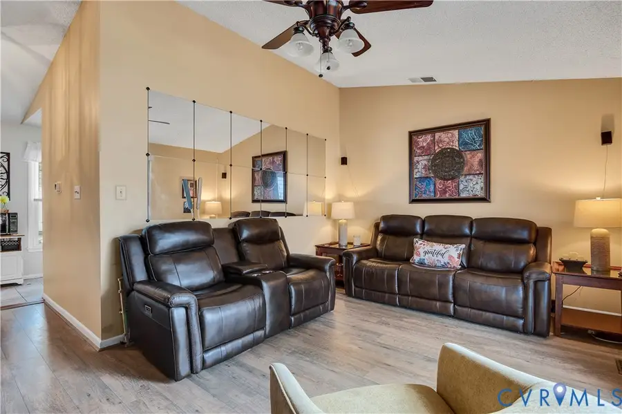 602 Hickory Tree Drive, Fairfield, VA 23227 - Image #3