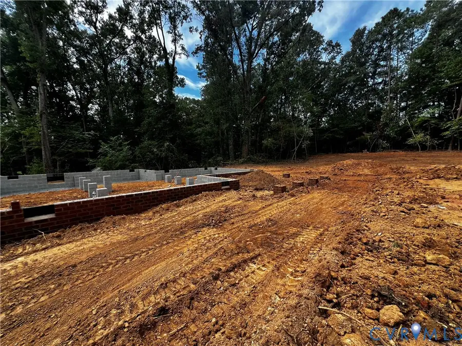 4110 Fordham Road, North Chesterfield, VA 23236 - Image #2