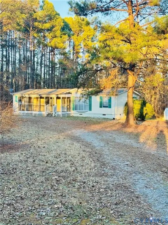 271 Walnut Hill Road, Crewe, VA 23930 - Image #3