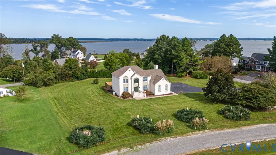 129 Coopers Point Lane, Tappahannock, VA 22560 - Image #2