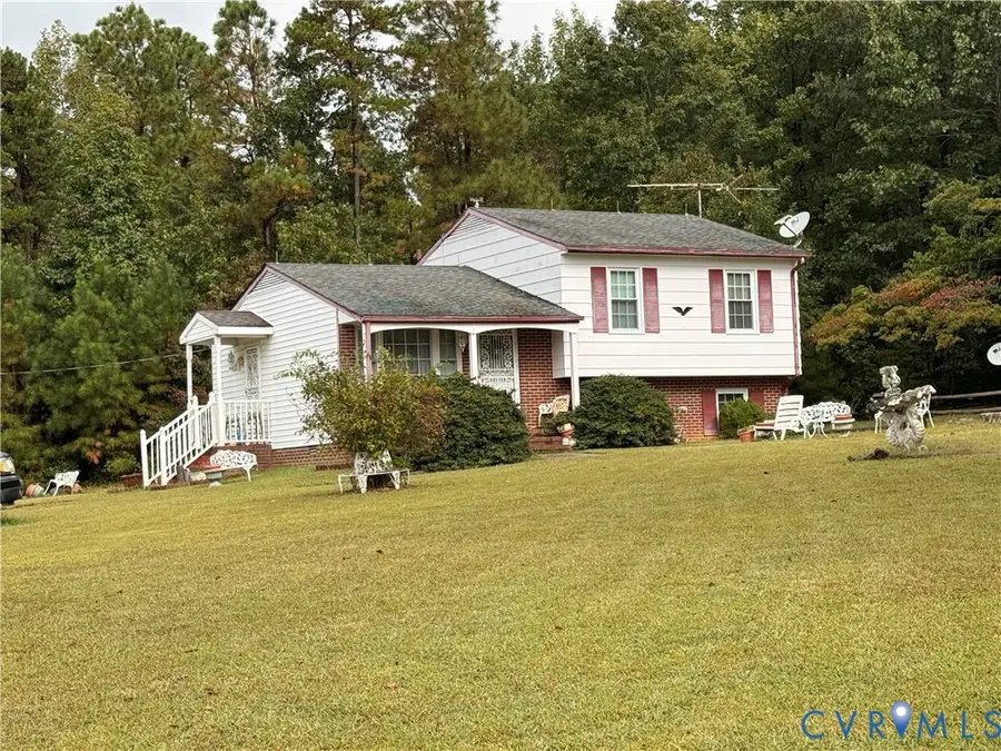 1455 Indian Oak Road, Crewe, VA 23930 - Image #2