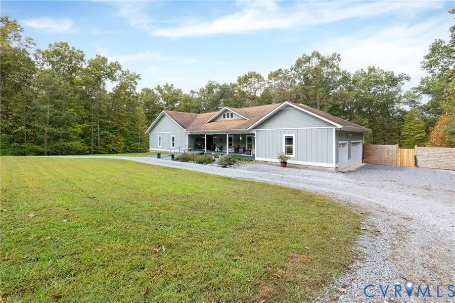 11081 Shannon Hill Road, Louisa, VA 23093 - Image #2