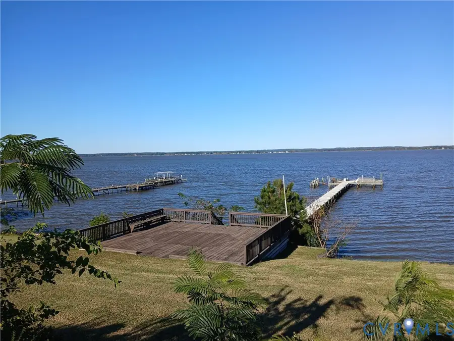 393 Daingerfield Road, Tappahannock, VA 22560 - Image #3