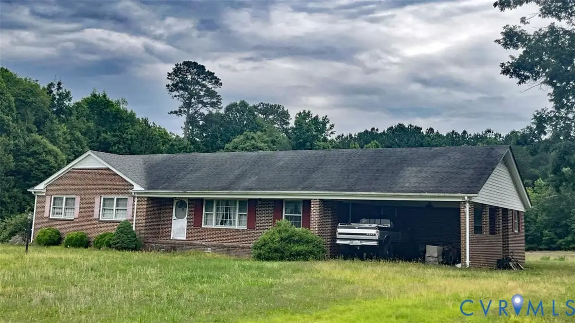 15222 Pinopolis Road, Boykins, VA 23827 - Image #1