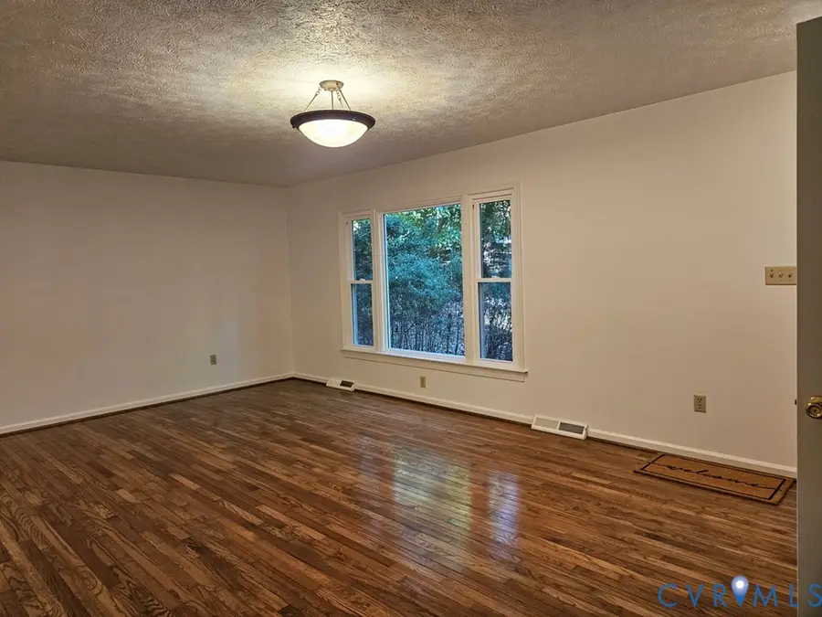 1503 Shields Circle, Farmville, VA 23002 - Image #3