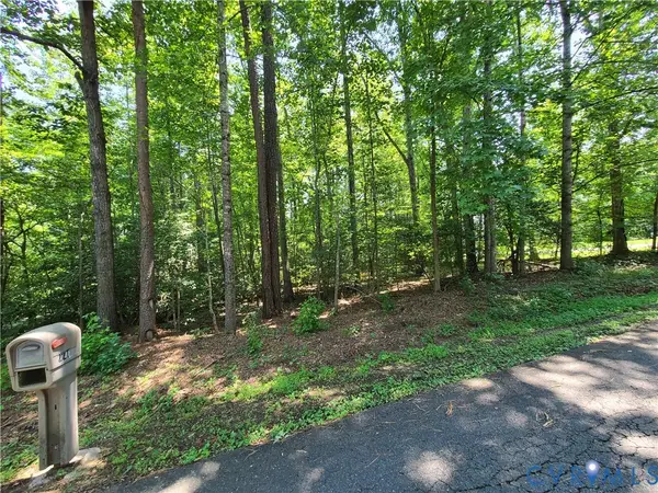 226 Sea Cliff Drive, Ruther Glen, VA 22546