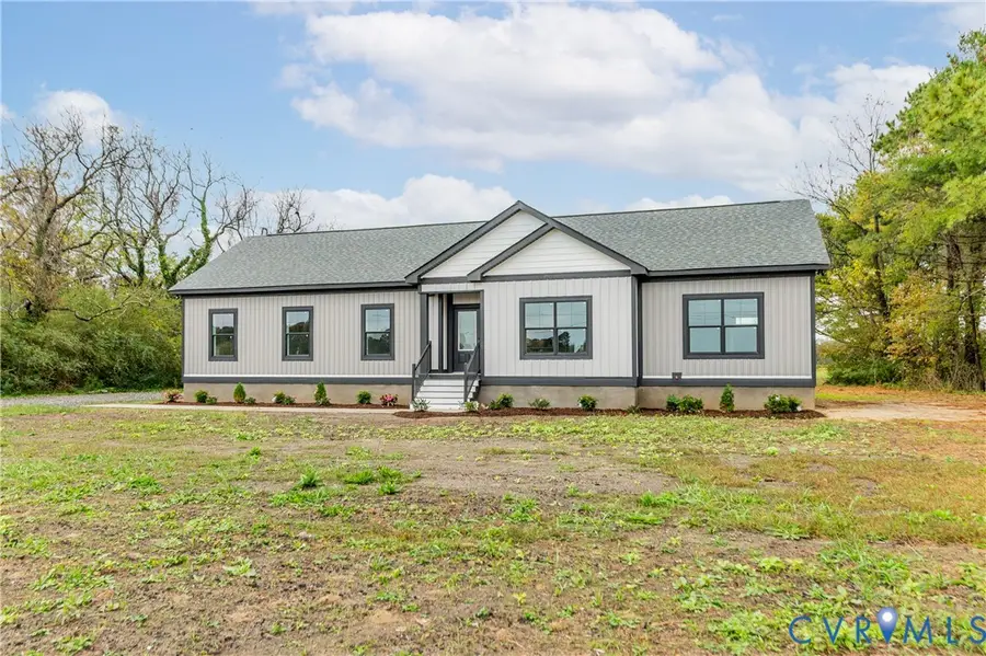 87 Crittenden Road, Deltaville, VA 23043 - Image #2