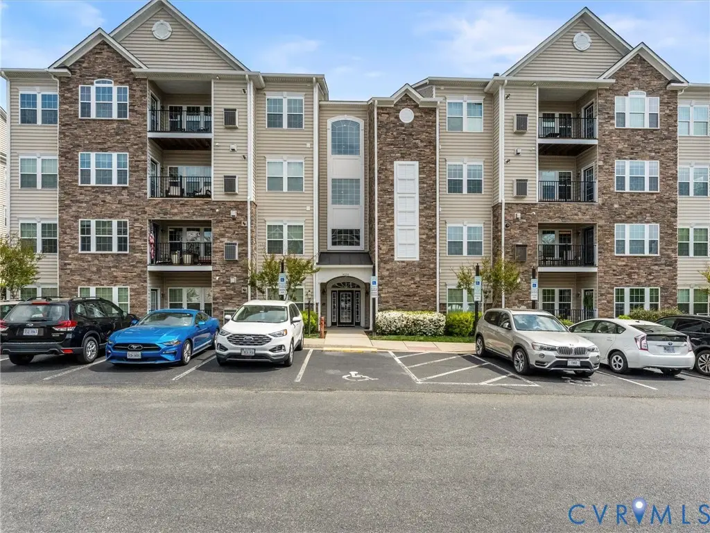 14000 Briars Circle #304, Midlothian, VA 23114 - Image #1