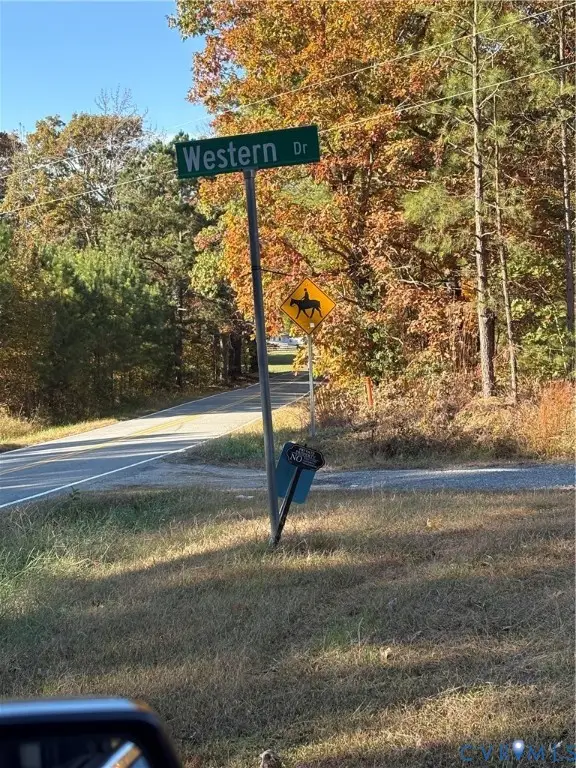 423 Western Drive, Lawrenceville, VA 23868 - Image #1