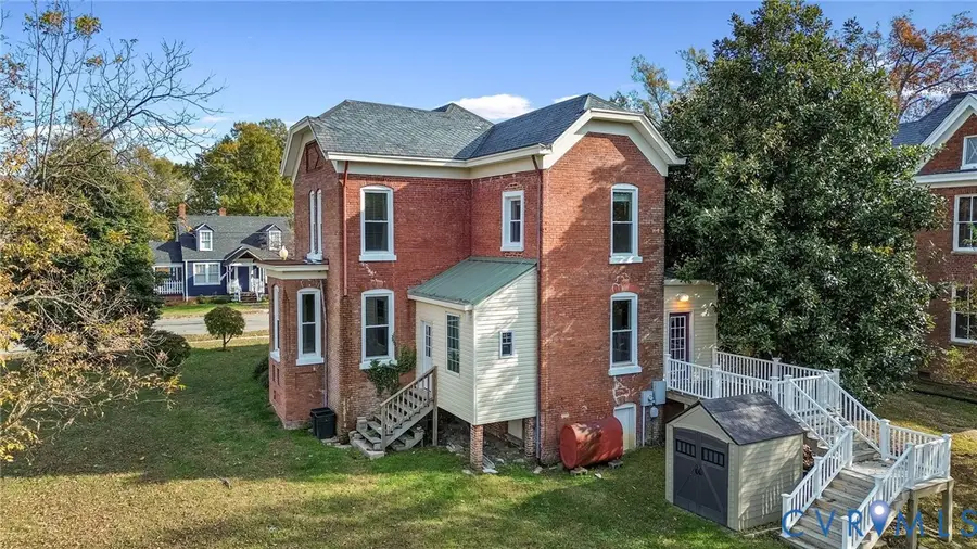 302 College Avenue, Blackstone, VA 23824 - Image #2