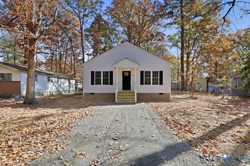 230 Glen Street, West Point, VA 23181 - Image #1