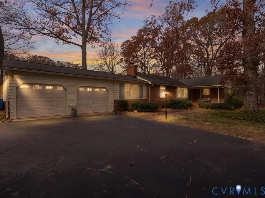 2000 Bloomfield Road, Bon Air, VA 23225 - Image #3