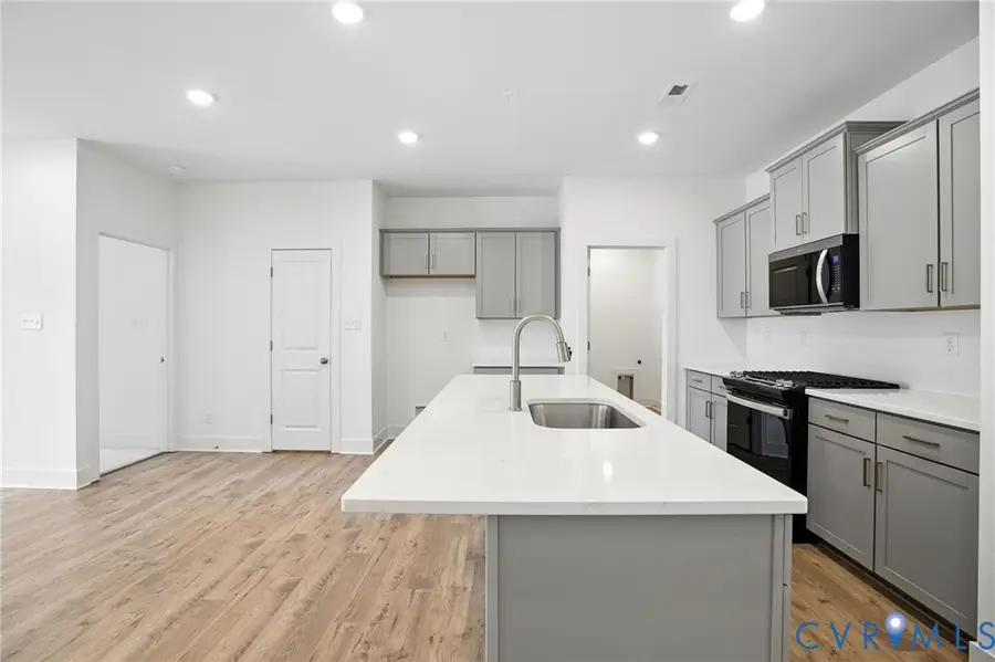 6900 Sunrise Oasis Lane, Midlothian, VA 23112 - Image #2