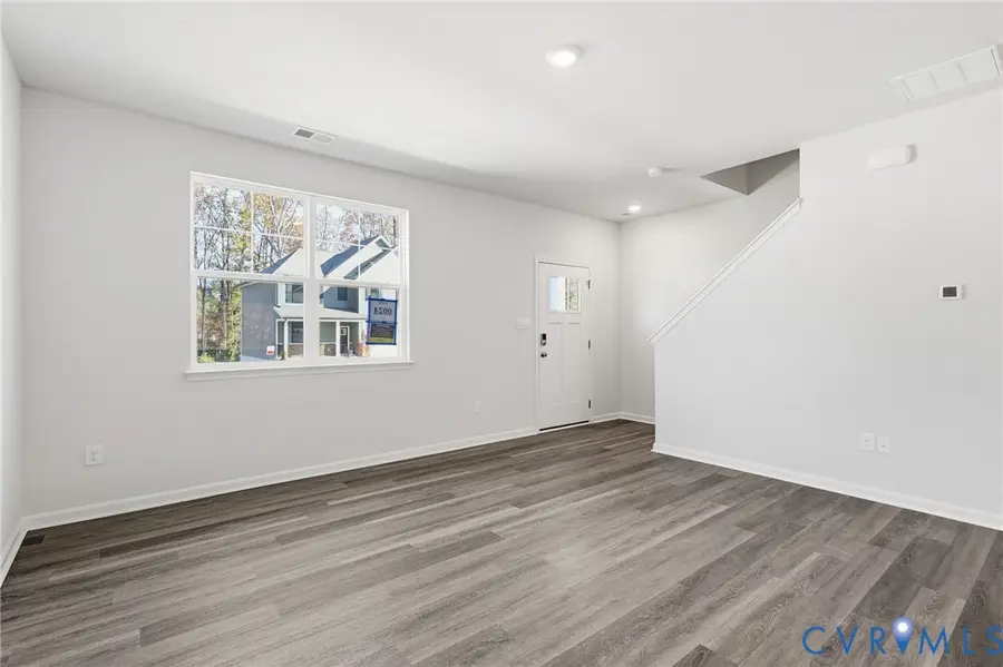 9524 Fuchsia Drive, Dale, VA 23237 - Image #3