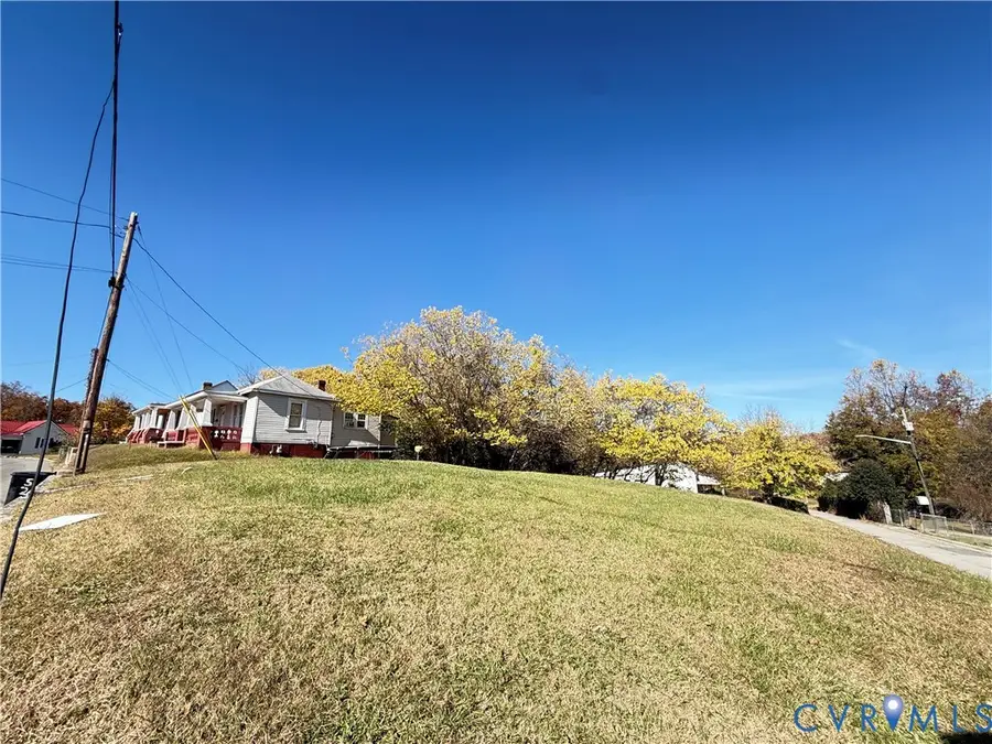 427 Bradley Road, Danville, VA 24540 - Image #2
