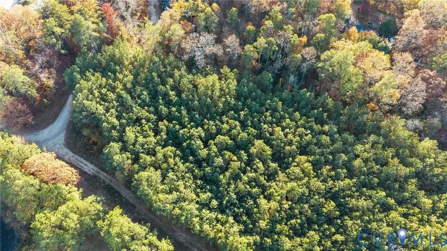 2908 Mount Clair Road, Chester, VA 23831 - Image #2