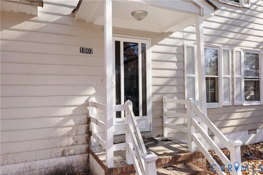 1607 Old Iron Road, Hopewell, VA 23860 - Image #2