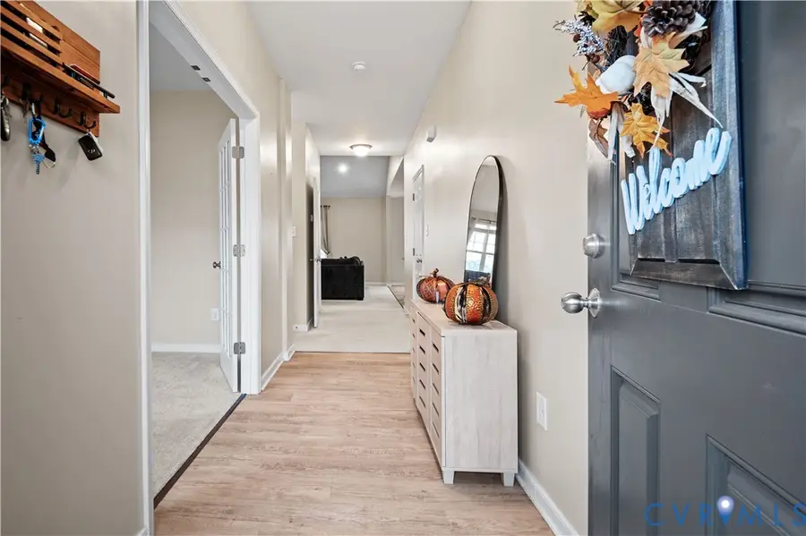 644 Abbey Village Circle, Midlothian, VA 23114 - Image #3