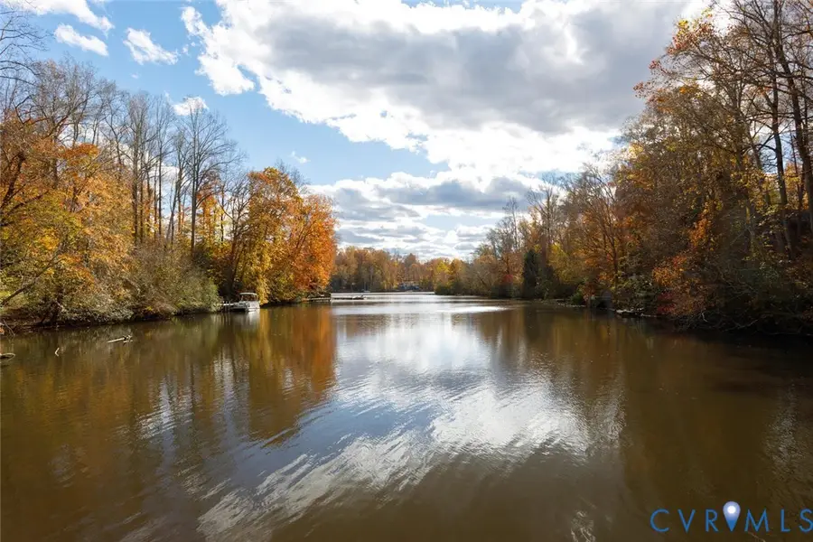 6904 Lakeshore Court, Quinton, VA 23141 - Image #2