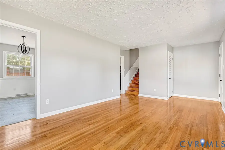 10407 Hollyberry Drive, North Chesterfield, VA 23237 - Image #3